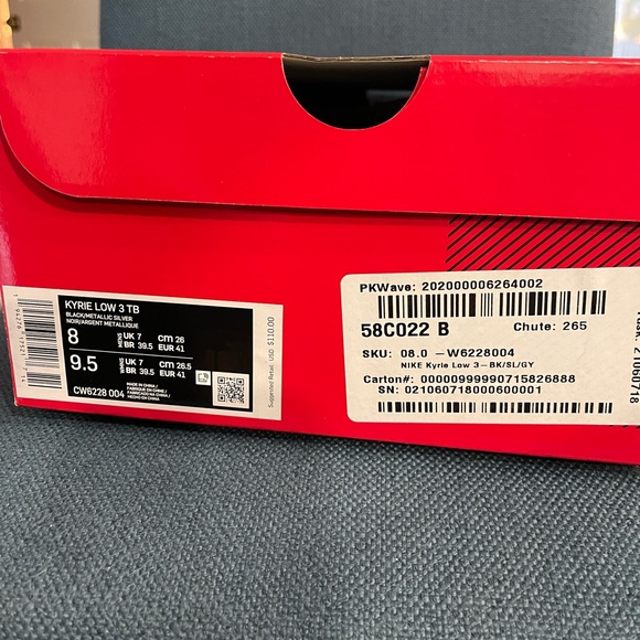 Kyrie low basketball shoes 3 TB - Picture 4 of 4